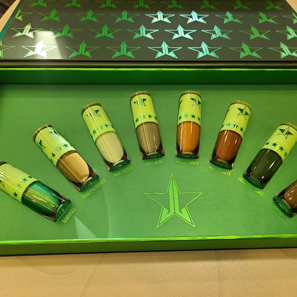 Jeffree Star cosmetics lipstick bundle